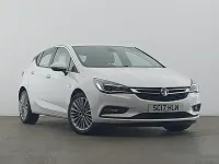 Used Vauxhall Astra Elite 2017 White Hatchback