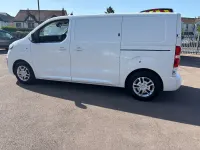 Used Vauxhall Vivaro Sportive 100 HP (73 kW) 2020 White MPV