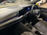 Used VW Golf VIII R-line 150 HP (110 kW) 2022 Lime yellow metallic Hatchback