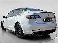 Used Tesla Model 3 Long Range AWD 258 kW (351 HP) 2022 Sedan