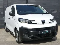 Used Peugeot Expert 143 HP (105 kW) 2025 White Van