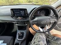 Used Hyundai i30 SE 117 HP (86 kW) 2020 Silver Hatchback