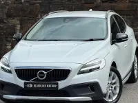 Used Volvo V40 Pro 120 HP (88 kW) 2018 Hatchback