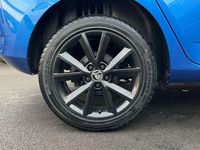 Used Skoda Fabia Colour Edition 94 HP (69 kW) 2018 Blue Hatchback