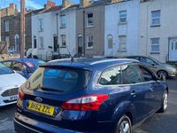 Used Ford Focus Zetec 125 HP (91 kW) 2012 Blue Estate