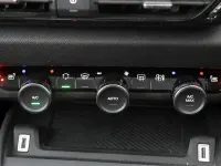 Used Citroën C4 PureTech 131 HP (96 kW) 2022 White Hatchback
