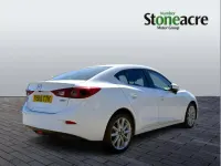 Używany Mazda 3 Inclusive 150 KM (110 kW) 2016 Biały Sedan/Limuzyna