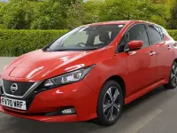 Second-hand Nissan Leaf S 160 kW (218 CP) 2020 Roșu Hatchback