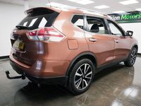 Used Nissan X-Trail N-TEC 130 HP (95 kW) 2016 Orange SUV