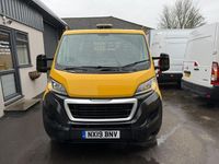 Usado Peugeot Boxer 130 CV (95 kW) 2019 Amarillo Van