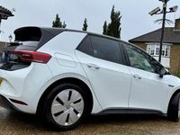 Used VW ID.3 Pro Performance 150 kW (204 HP) 2020 White Hatchback
