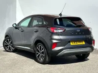Gebraucht Ford Puma Titanium 125 PS (91 kW) 2021 Grau SUV