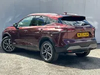 Used Nissan Qashqai S 190 HP (139 kW) 2023 Red SUV