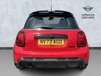 Used Mini Cooper Hatch 134 HP (98 kW) 2023 Red Hatchback