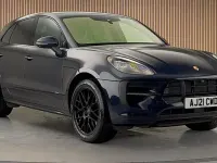 Used Porsche Macan 380 HP (279 kW) 2020 Night blue SUV