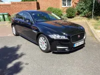 Używany Jaguar XF R-Sport 163 KM (119 kW) 2016 Czarny Sedan/Limuzyna
