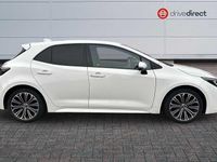Used Toyota Corolla Design 116 HP (85 kW) 2019 White Hatchback