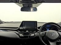 Used Toyota C-HR 122 HP (89 kW) 2022 Silver SUV