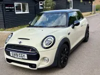 Gebraucht Mini Cooper S Hatch 2019 Weiß Kleinwagen