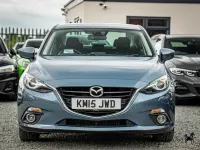 Begagnad Mazda 3 Inclusive 2015 Blå Sedan