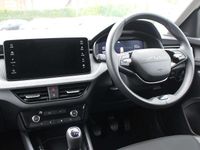 Used Skoda Scala SE 85 HP (62 kW) 2025 White Hatchback