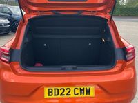 Used Renault Clio V RS Line 140 HP (102 kW) 2022 Orange Hatchback