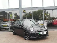 Używany Mini Cooper S Level 2 135 kW (184 KM) 2022 Czarny Hatchback