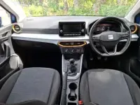 Used Seat Arona SE 95 HP (69 kW) 2023 Blue SUV