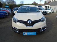 Second-hand Renault Captur Dynamique 90 CP (66 kW) 2014 Bej SUV