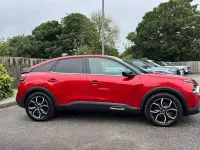 Used Citroën e-C4 Shine 100 kW (136 HP) 2022 Red Hatchback