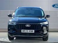Usado Ford Kuga Titanium 150 HP (110 kW) 2025 Preto SUV