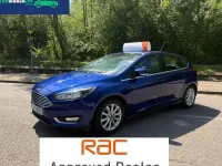 Usado Ford Focus Titanium 125 HP (91 kW) 2016 Azul Citadino