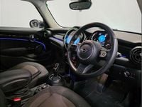 Usado Mini Cooper Classic 134 CV (98 kW) 2024 Azul Utilitario