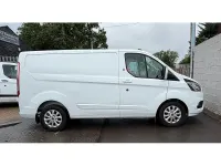 Used Ford Transit Custom Limited 130 HP (95 kW) 2021 White Van