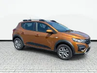Used Dacia Sandero Comfort 90 HP (66 kW) 2023 Orange Hatchback