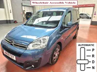 Used Citroën Berlingo Feel 100 HP (73 kW) 2018 Blue MPV
