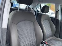 Second-hand Vauxhall Corsa Design Edition 75 CP (55 kW) 2017 Albastru Hatchback