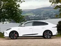 New MG IM6 553 kW (752 HP) 2026 White SUV