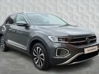 Usado VW T-Roc Style 115 HP (84 kW) 2024 Cinzento SUV