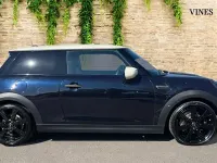 Used Mini Cooper Hatch 136 HP (100 kW) 2022 Black Hatchback