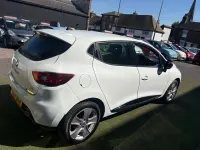Used Renault Clio Dynamique 90 HP (66 kW) 2014 White Hatchback