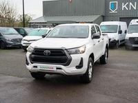 Used Toyota HiLux Active 150 HP (110 kW) 2022 White Pickup