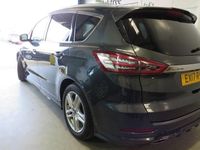 Used Ford S-MAX Sport 180 HP (132 kW) 2017 Green MPV