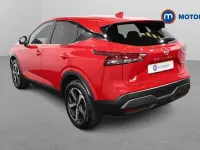 Used Nissan Qashqai N-Connecta 190 HP (139 kW) 2023 Red SUV