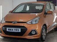 Used Hyundai i10 Premium 67 HP (49 kW) 2014 Orange Hatchback