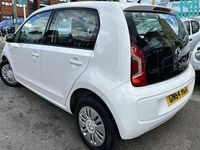 Begagnad VW up! Move 60 HK (44 kW) 2016 Halvkombi