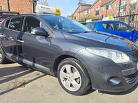Used Renault Mégane III Dynamique 110 HP (80 kW) 2011 Grey Hatchback