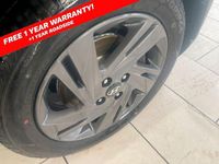 Used Hyundai Bayon SE 99 HP (72 kW) 2022 Green SUV