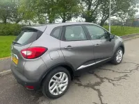 Usado Renault Captur Dynamique 90 HP (66 kW) 2015 Cinzento SUV
