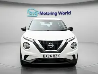 Usado Nissan Juke Acenta 114 HP (83 kW) 2023 Branco SUV
